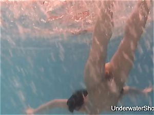 softcore underwater demonstrate of Natalia